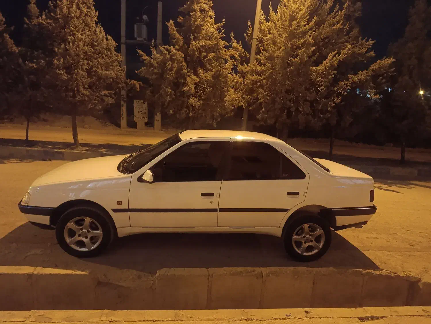 پژو 405 GLX - 1388