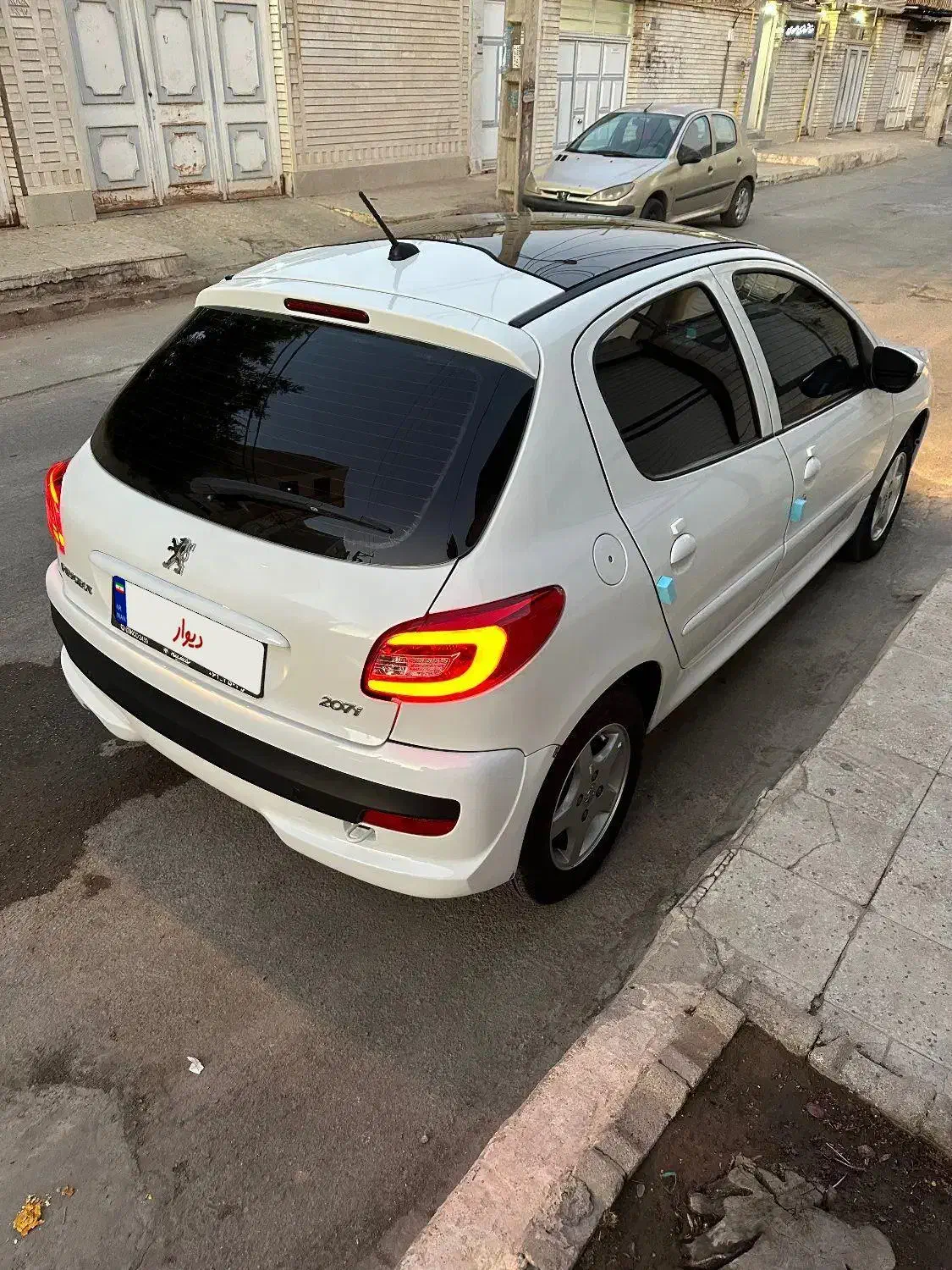 پژو 207 پانوراما اتوماتیک TU5P - 1403