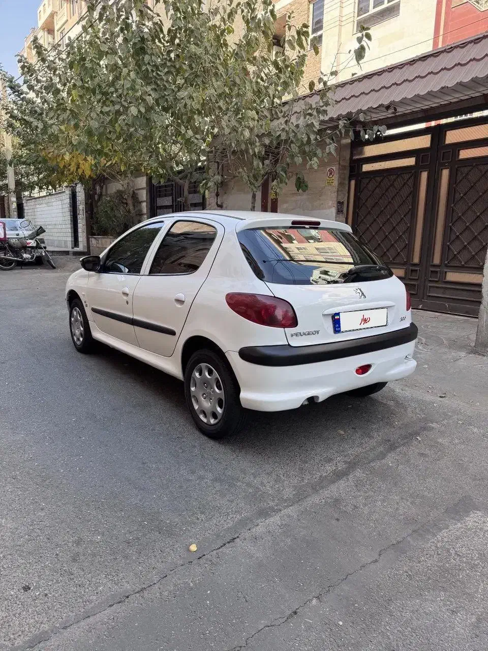 پژو 206 تیپ 2 - 1396