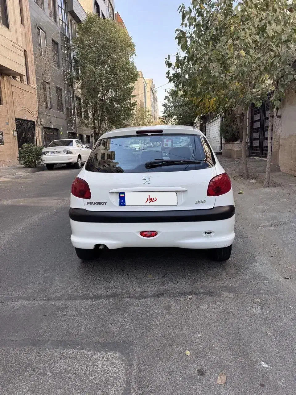 پژو 206 تیپ 2 - 1396