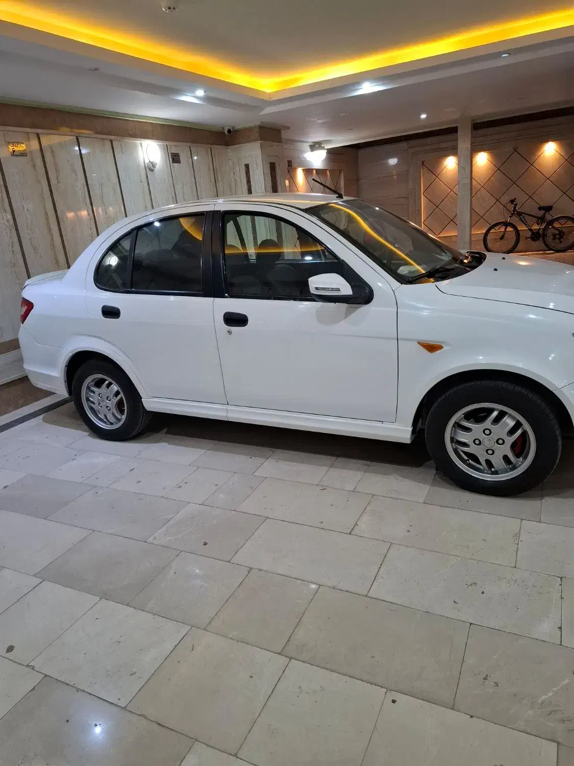 ساینا EX معمولی - 1396