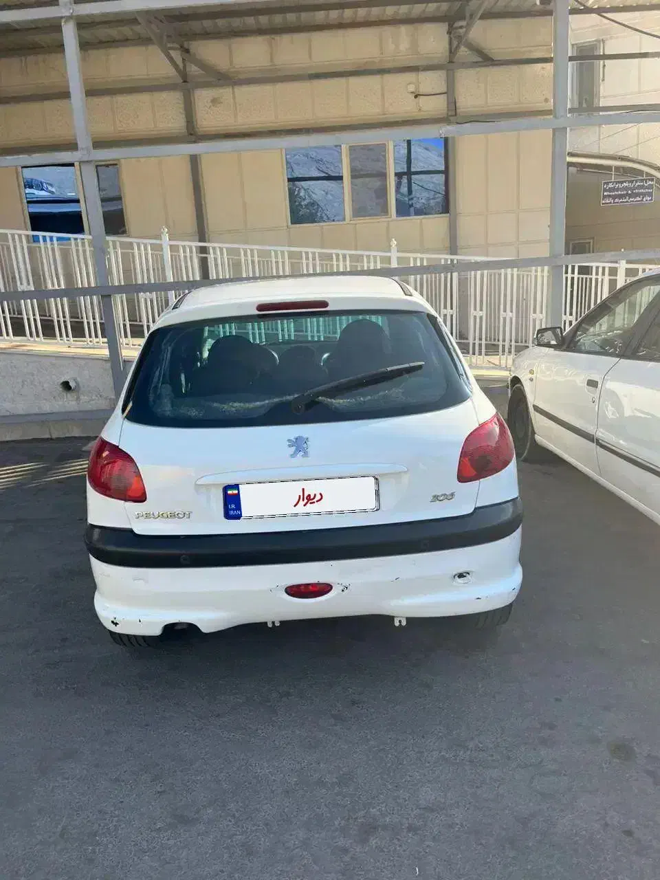 پژو 206 تیپ 5 - 1396