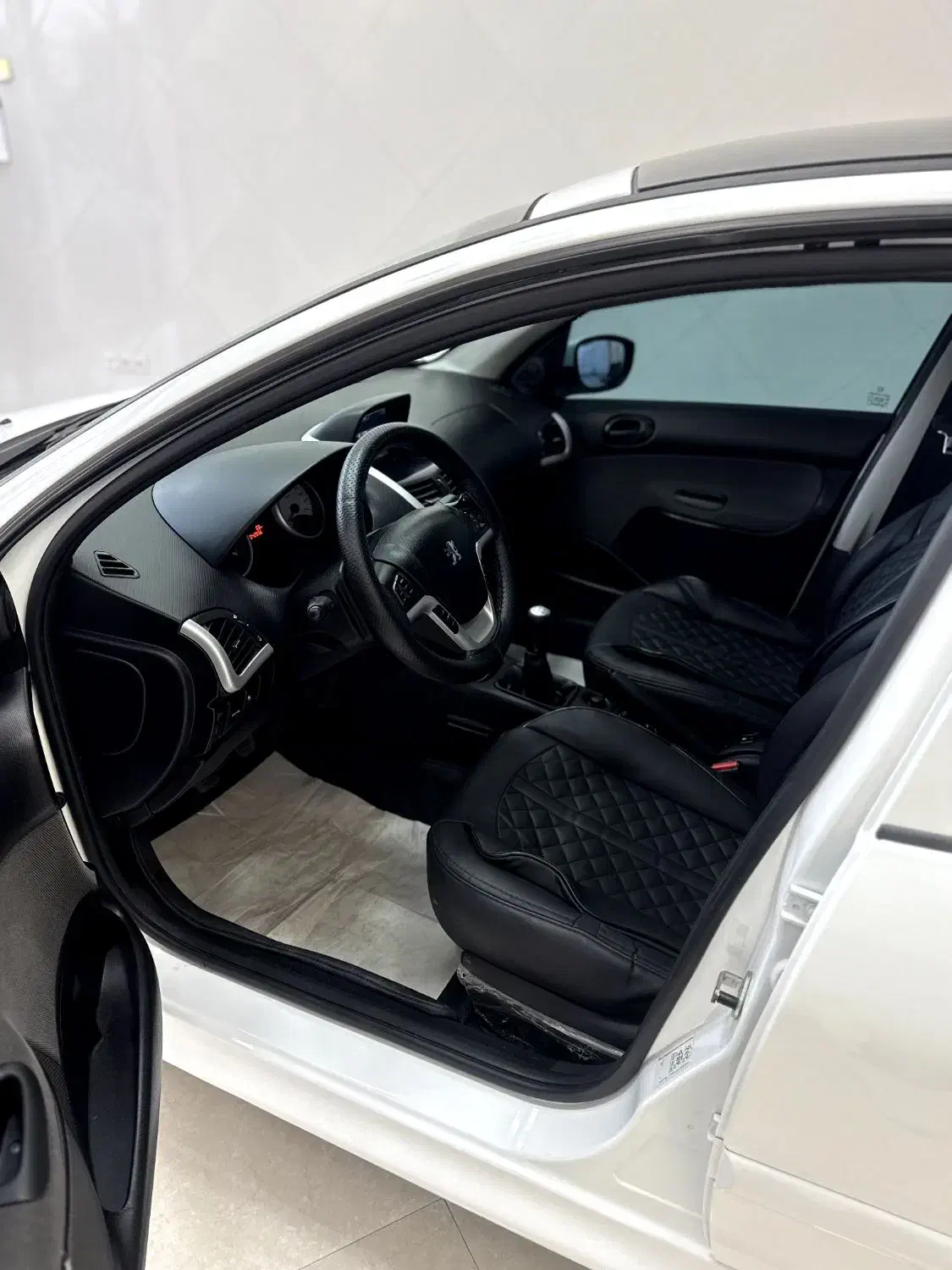 پژو 207 پانوراما دنده‌ای - 1402