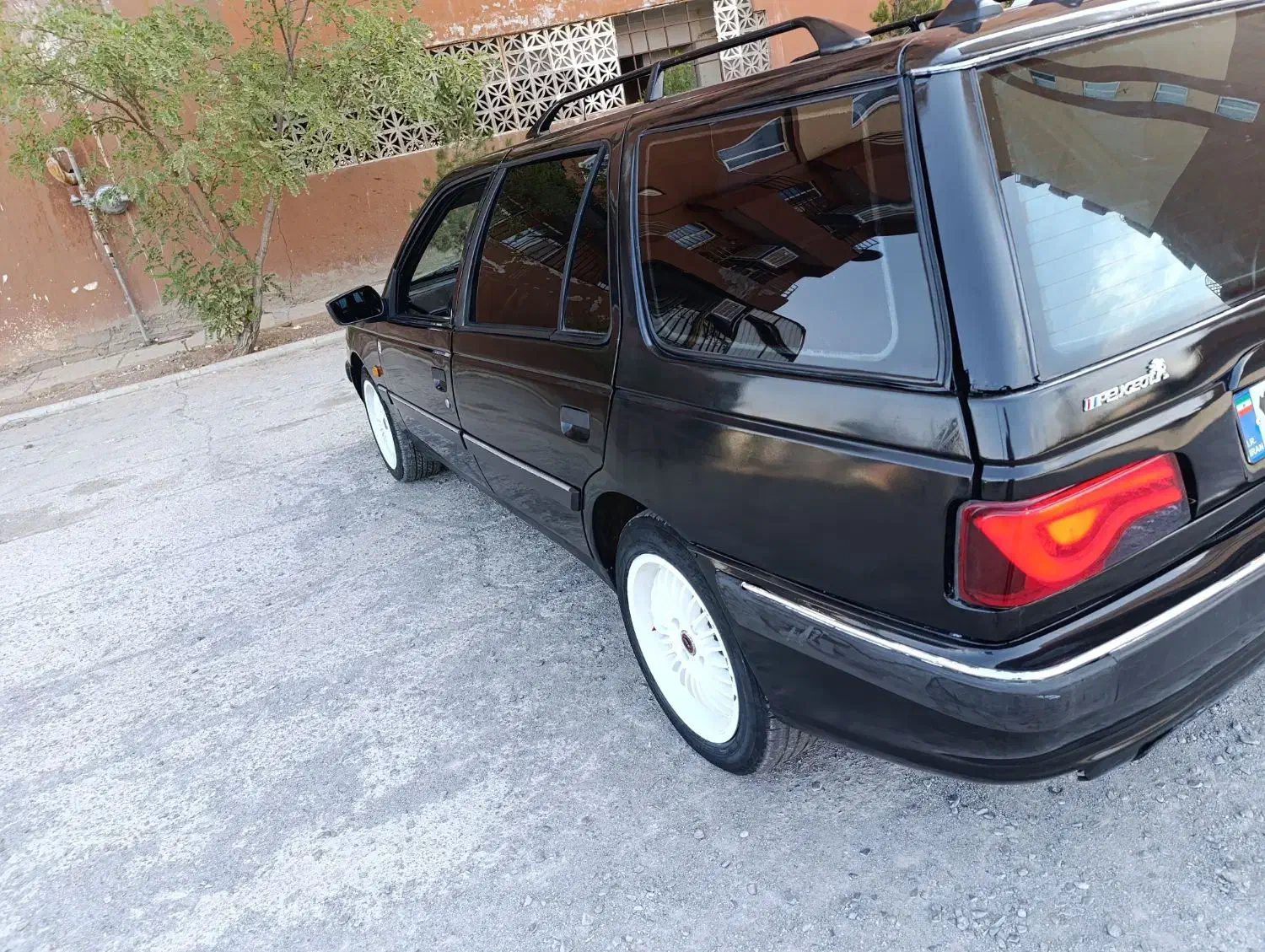 پژو 405 استیشن - 1382