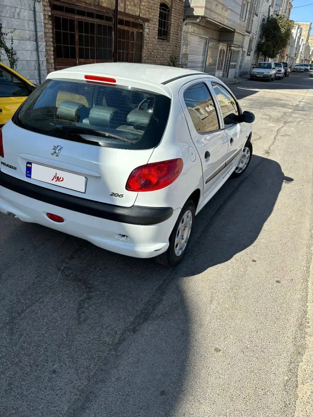 پژو 206 تیپ 2 - 1398