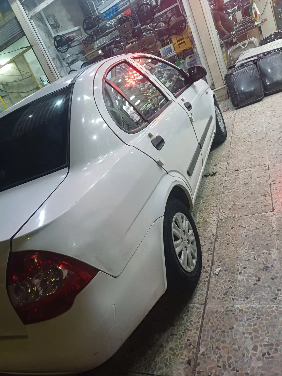 تیبا صندوق دار SX - 1393