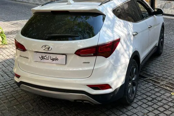 هیوندای سانتافه جی‌ال‌اس ۲.۴ GDI دو دیفرانسیل - 2017