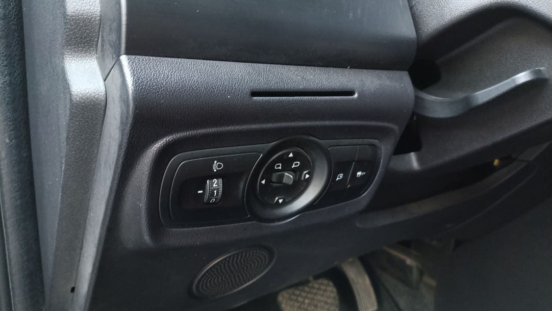 ام وی ام X22 پرو اتوماتیک IE - 1401