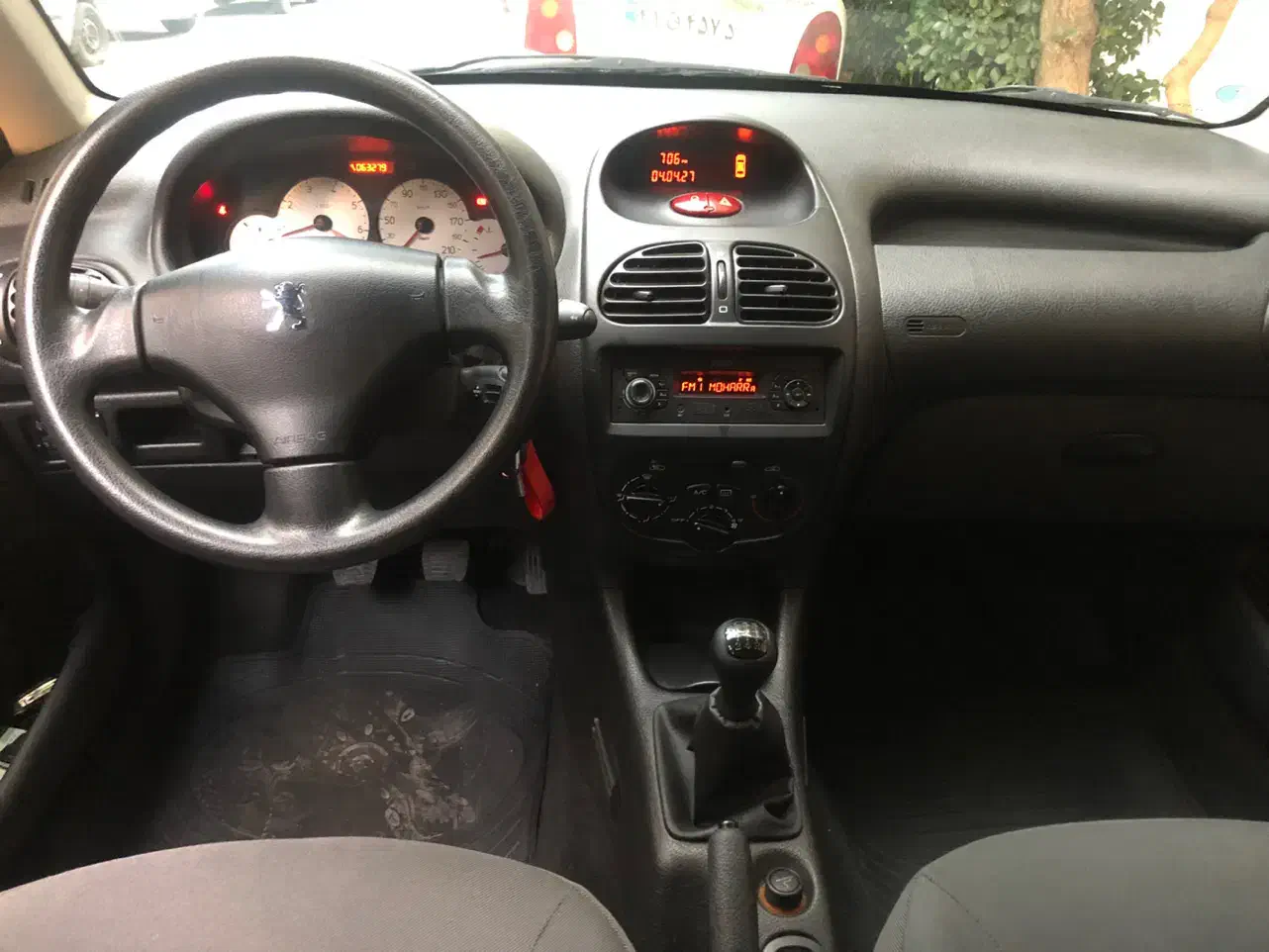 پژو 206 تیپ 2 - 1400