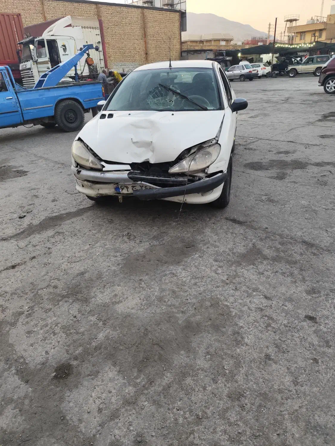 پژو ۲۰۶ صندوق دار v8 - 1389