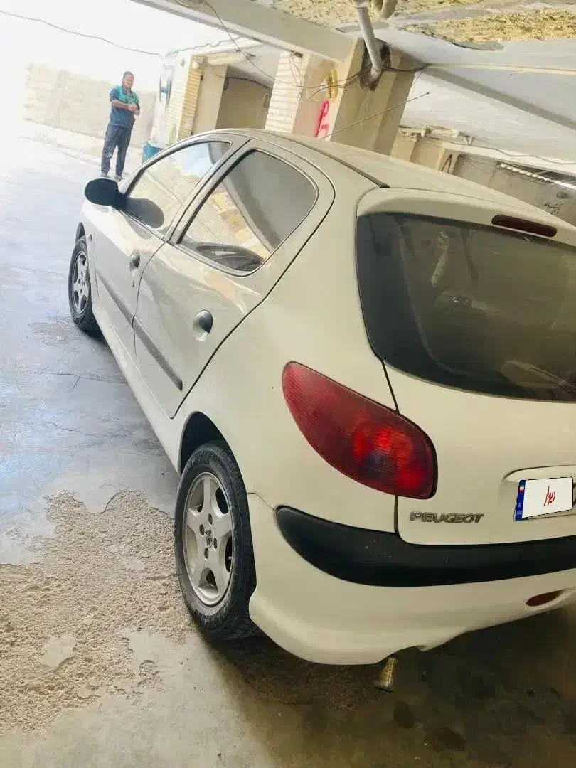 پژو 206 تیپ 3 - 1396