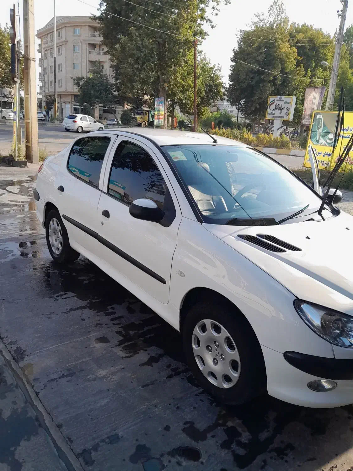 خودرو پژو، ۲۰۶ صندوق دار آگهی ann_20990773