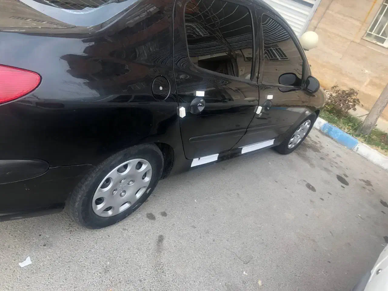 پژو ۲۰۶ صندوق دار v20 - 1386