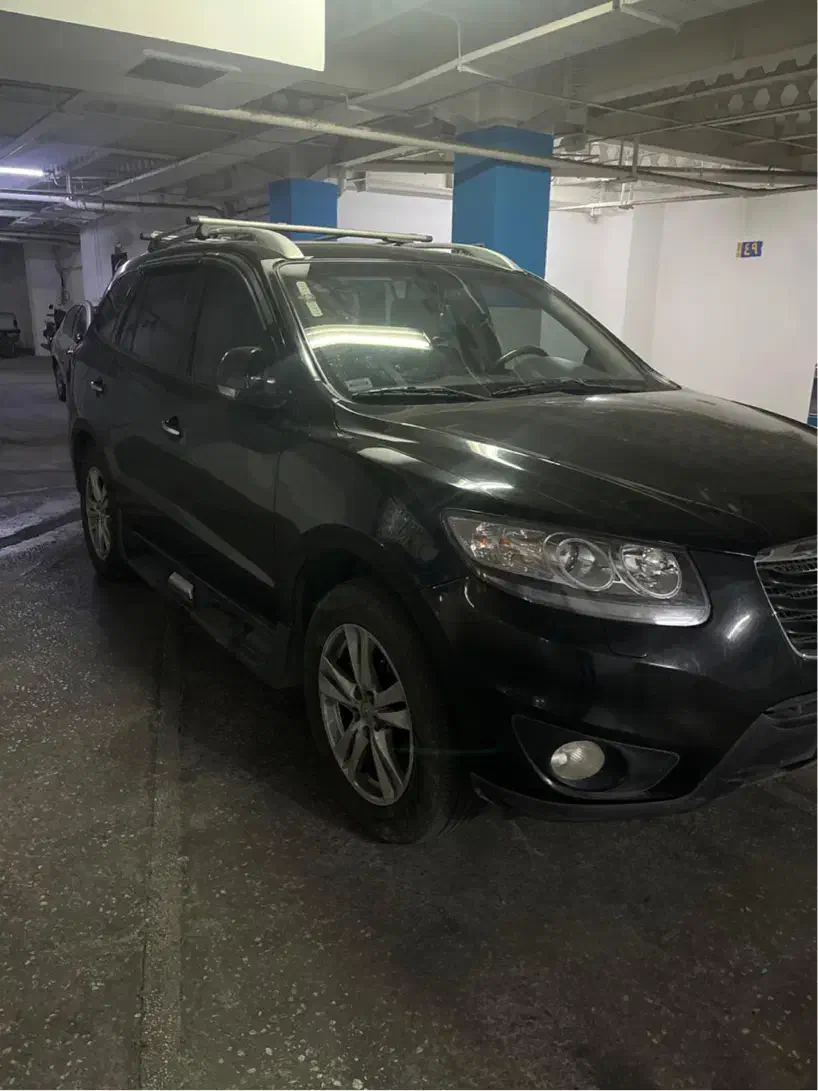 هیوندای سانتافه جی‌ال‌اس ۳.۵ لیتری دو دیفرانسیل - 2011