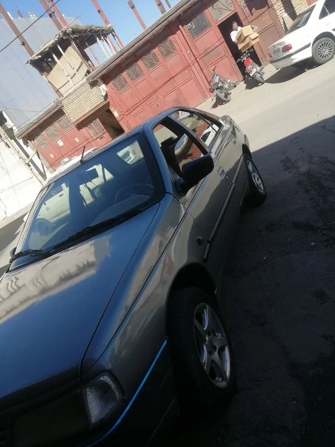 پژو 405 GLX - 1390