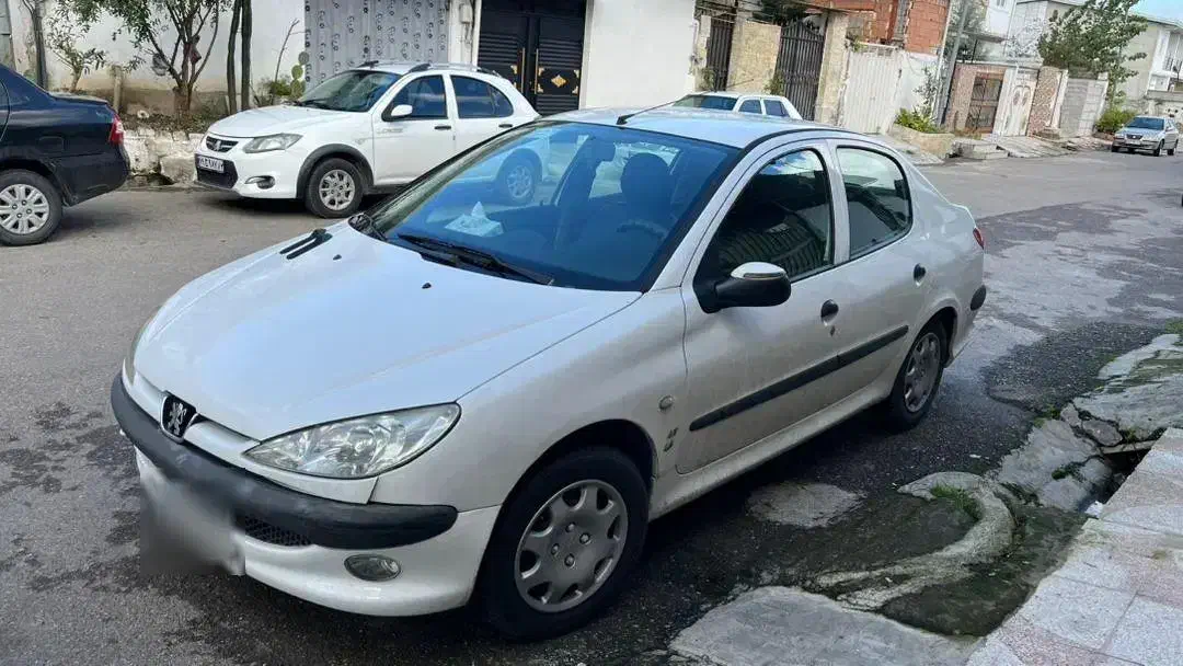 پژو ۲۰۶ صندوق دار v8 - 1394