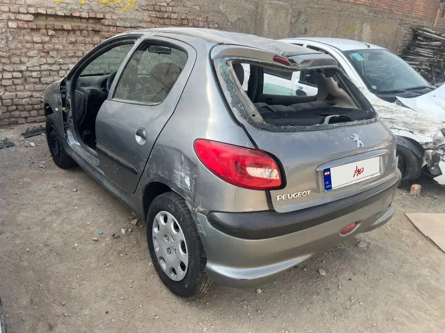 پژو 206 تیپ 2 - 1386