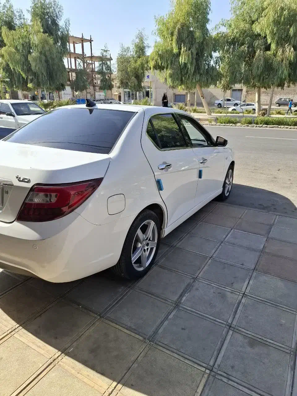 دنا پلاس توربو 6 دنده - 1402