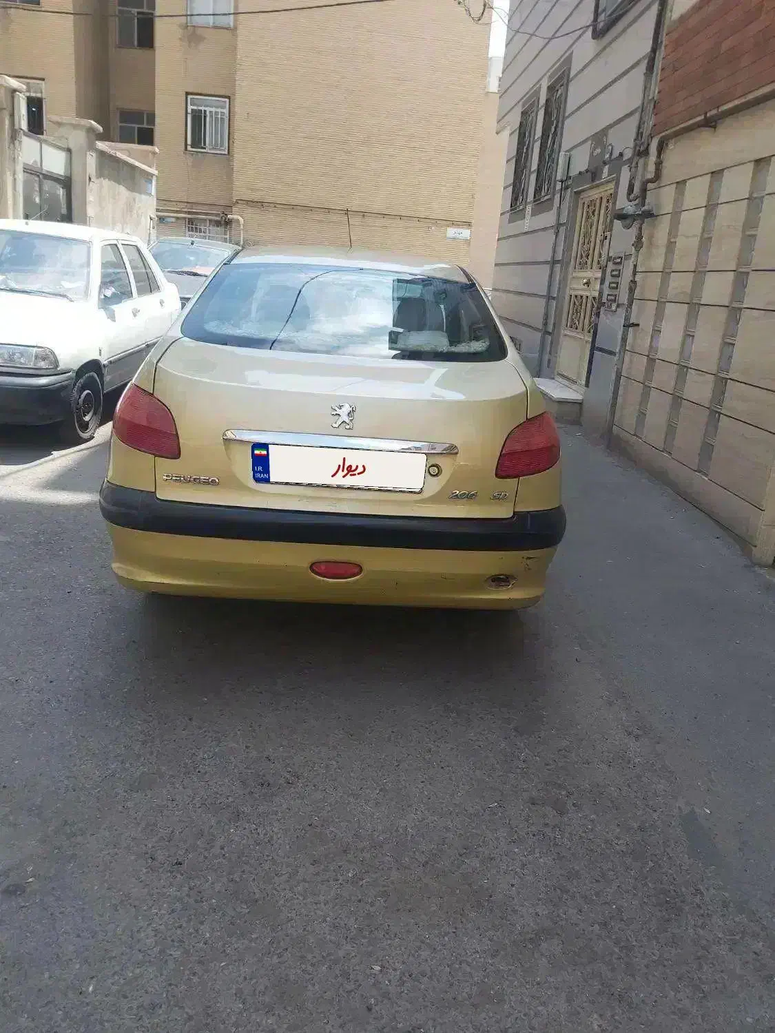 پژو ۲۰۶ صندوق دار v1 - 1386