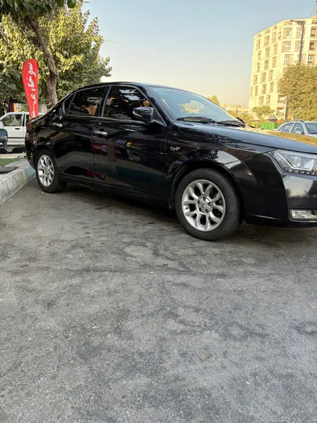 دنا پلاس توربو اتوماتیک - 1400