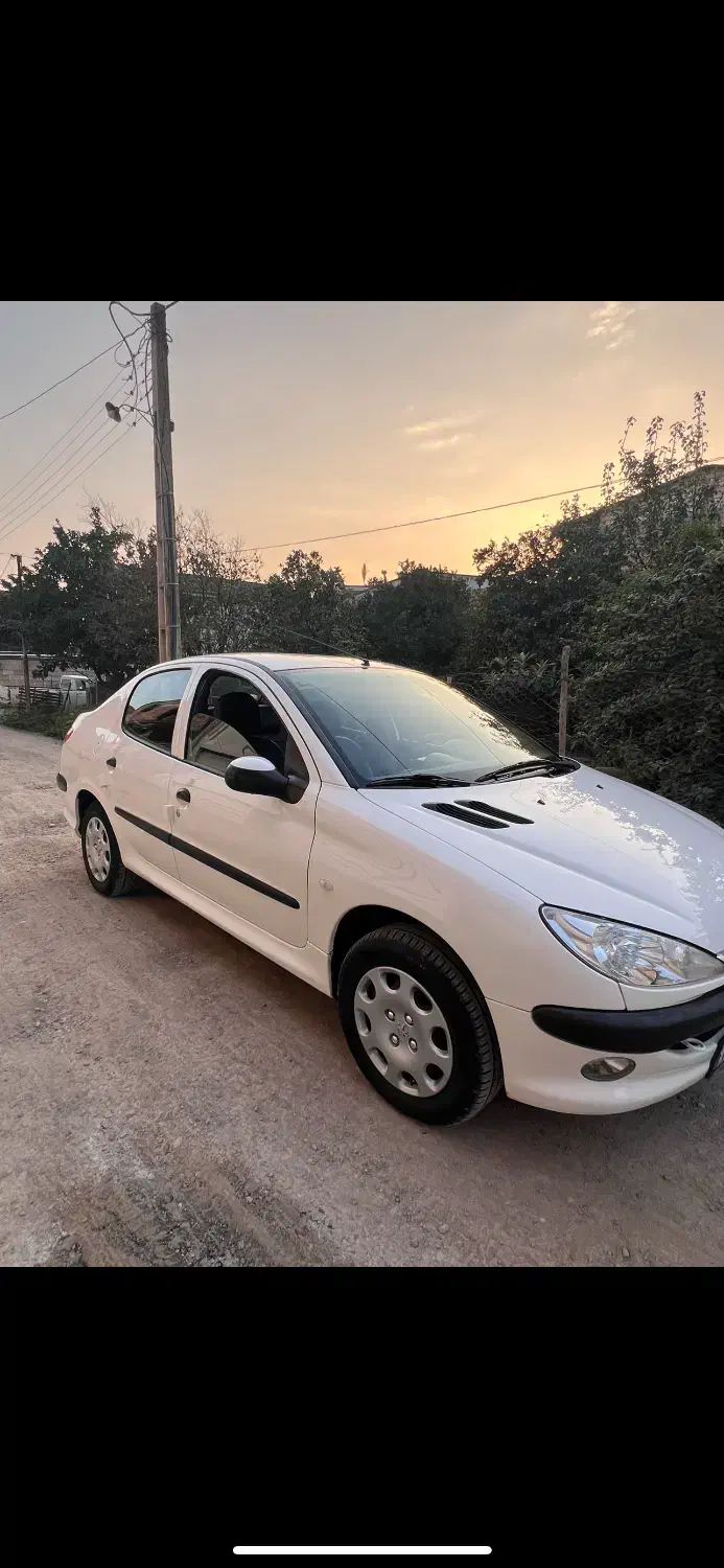 پژو ۲۰۶ صندوق دار v8 - 1395