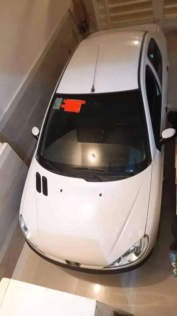 خودرو پژو، ۲۰۶ صندوق دار آگهی ann_20992209