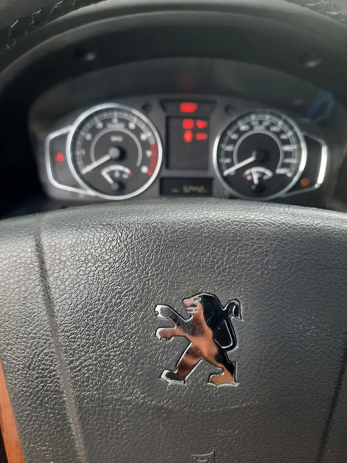 پژو پارس LX - 1401