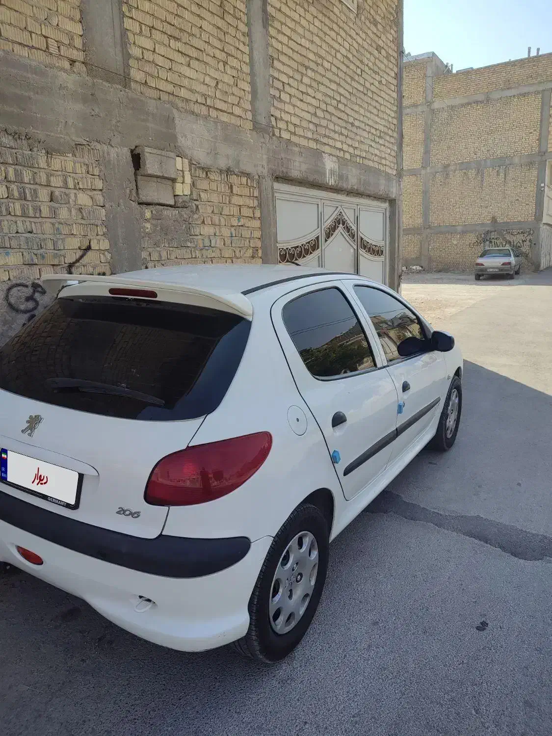 پژو 206 تیپ 5 - 1395