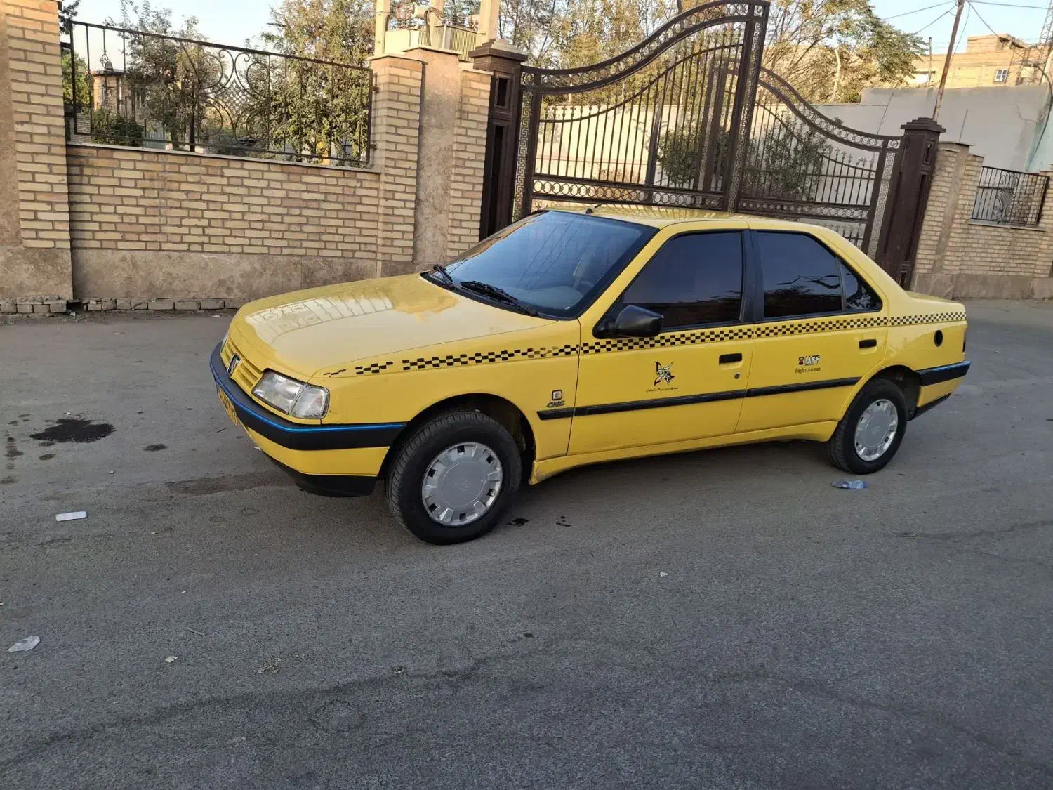 پژو 405 GLX - دوگانه سوز - 1396