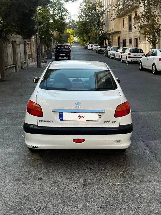 خودرو پژو، ۲۰۶ صندوق دار آگهی ann_20992390