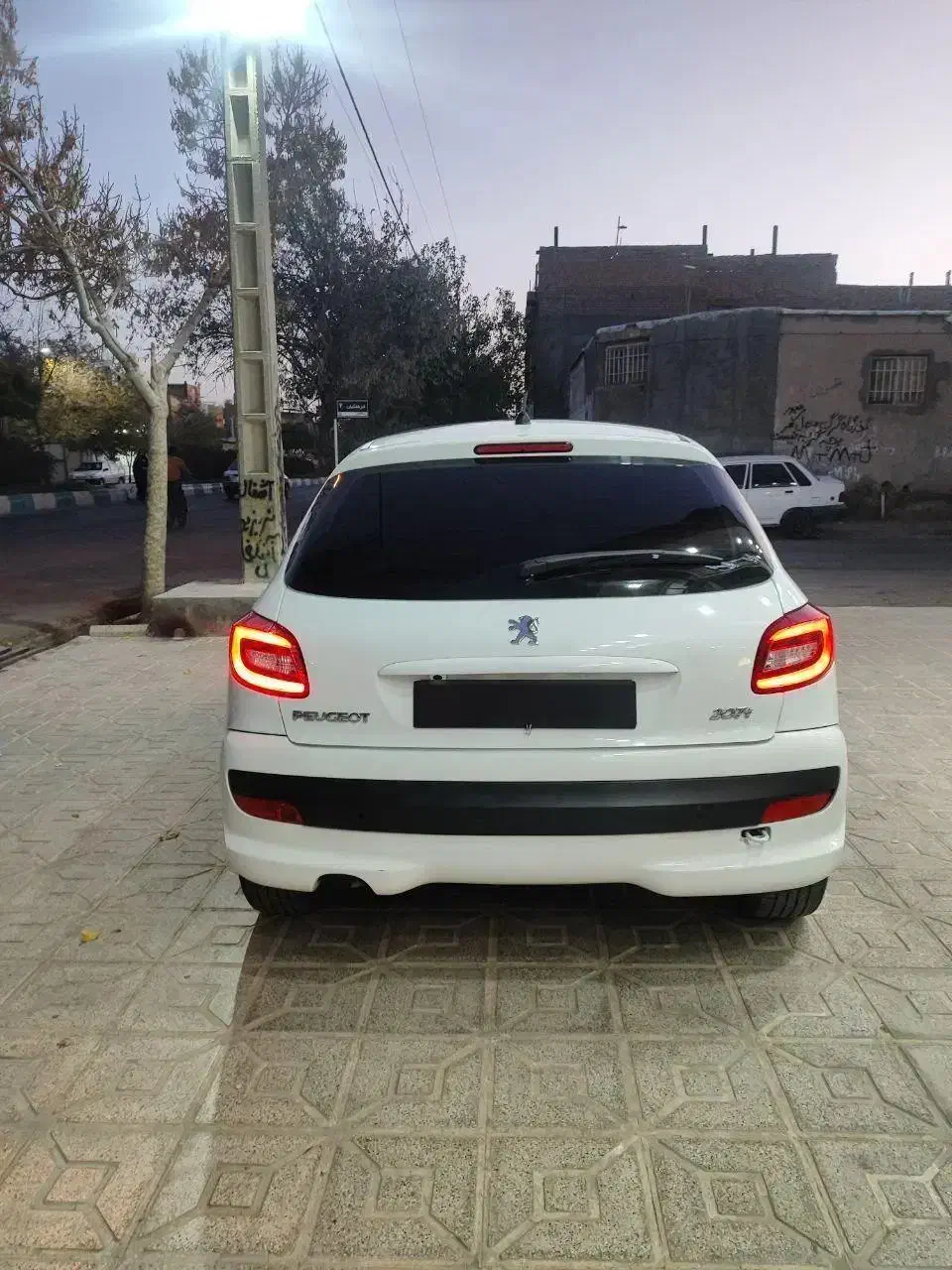 پژو 207 پانوراما دنده‌ای - 1400