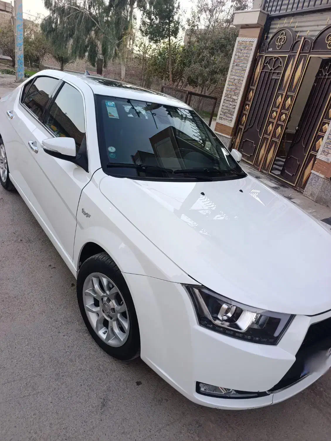 دنا پلاس توربو اتوماتیک - 1403