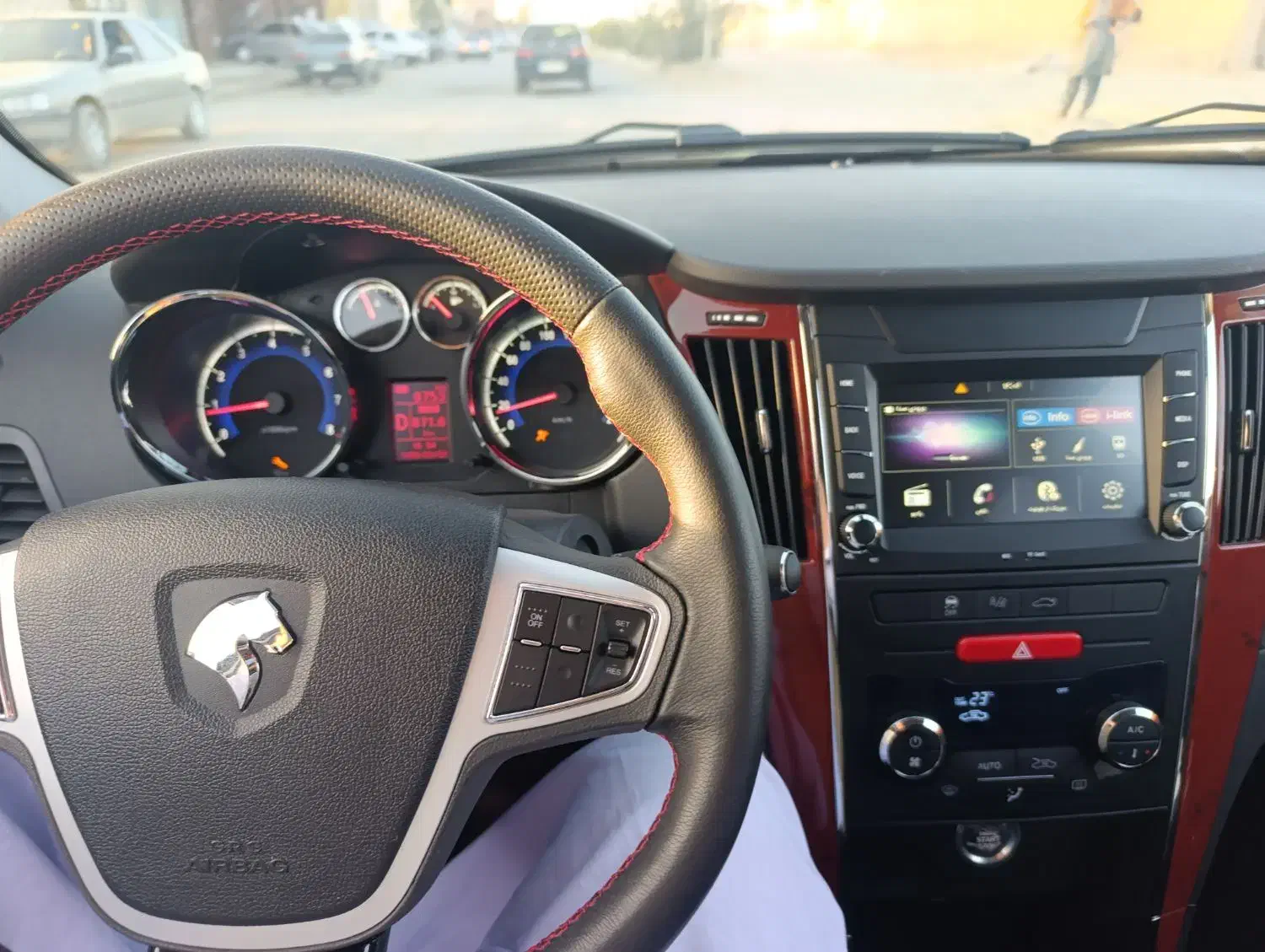 دنا پلاس توربو اتوماتیک - 1403