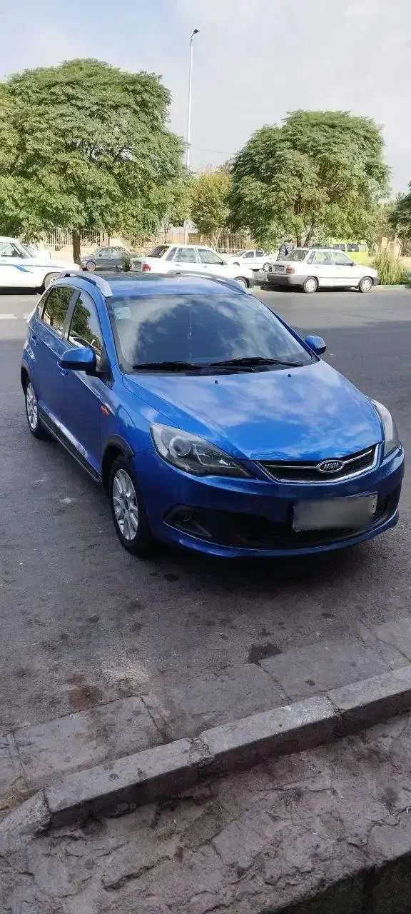 ام وی ام 315 هاچ بک اسپرت لاکچری - 1396