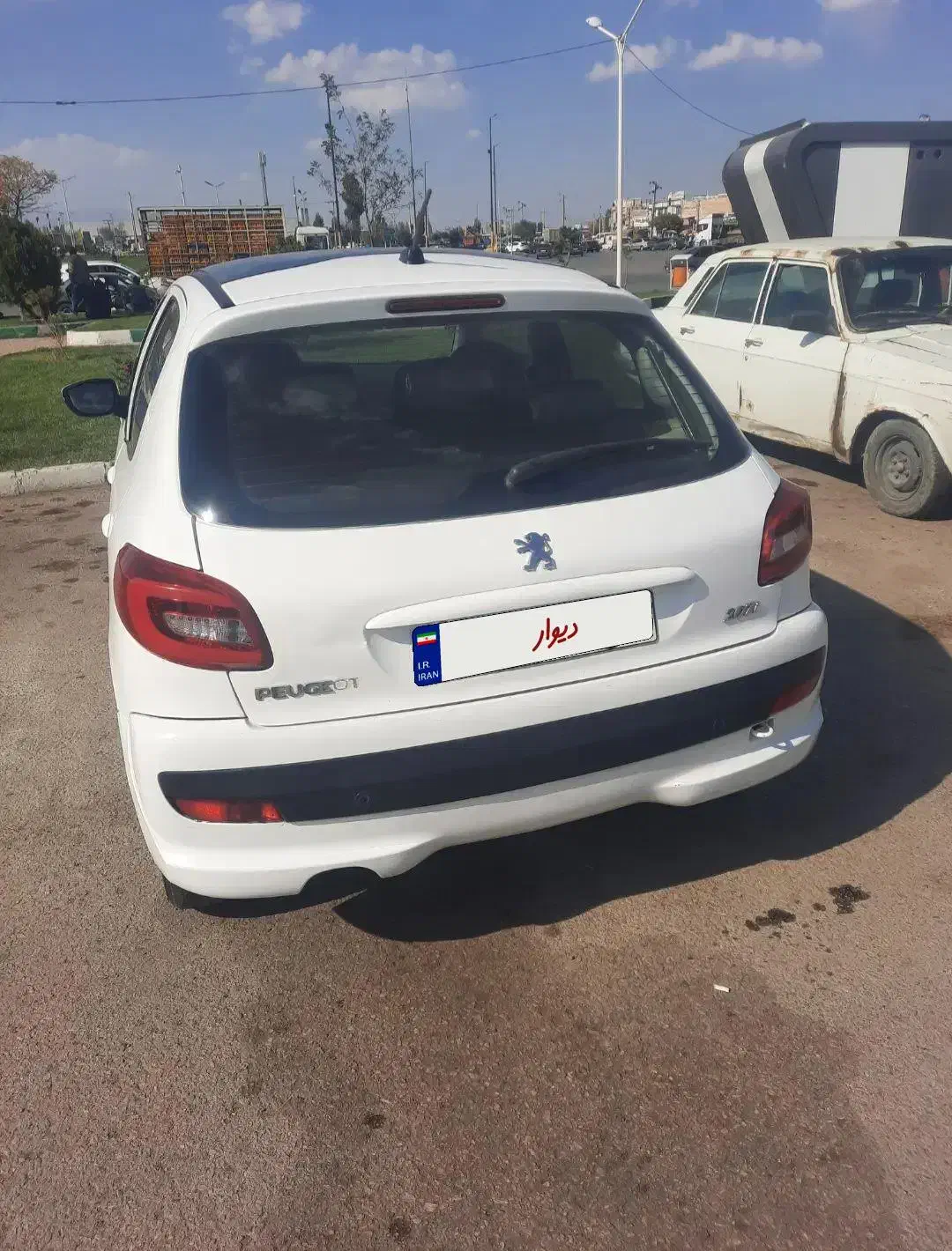 پژو 207 پانوراما دنده‌ای - 1400