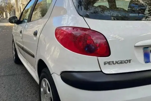 پژو 206 تیپ 5 - 1389