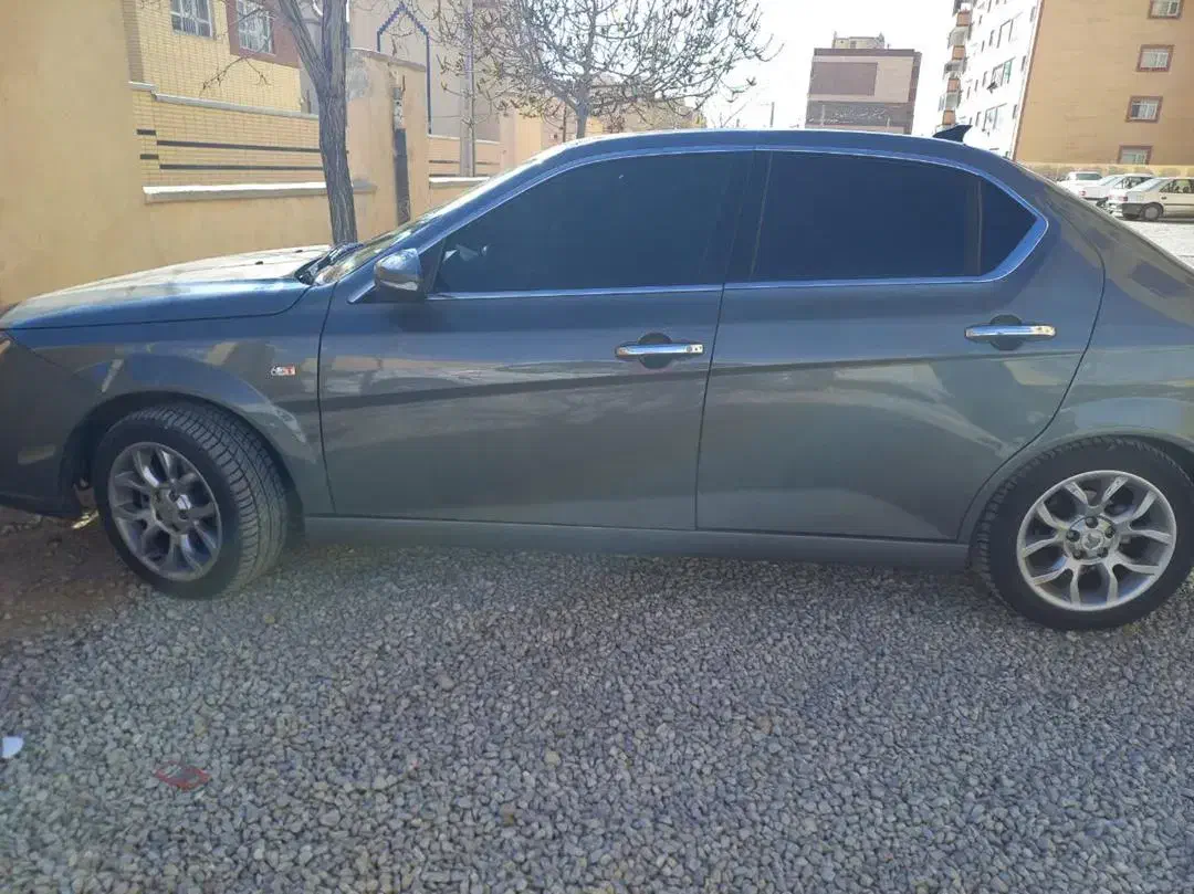 دنا پلاس توربو اتوماتیک - 1401