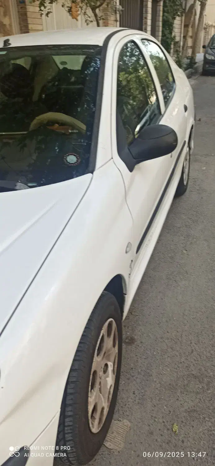 پژو ۲۰۶ صندوق دار v8 - 1394