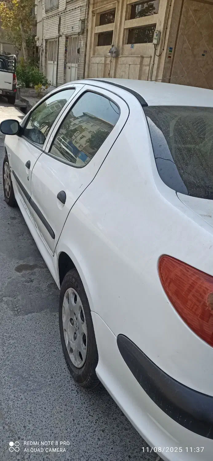 پژو ۲۰۶ صندوق دار v8 - 1394