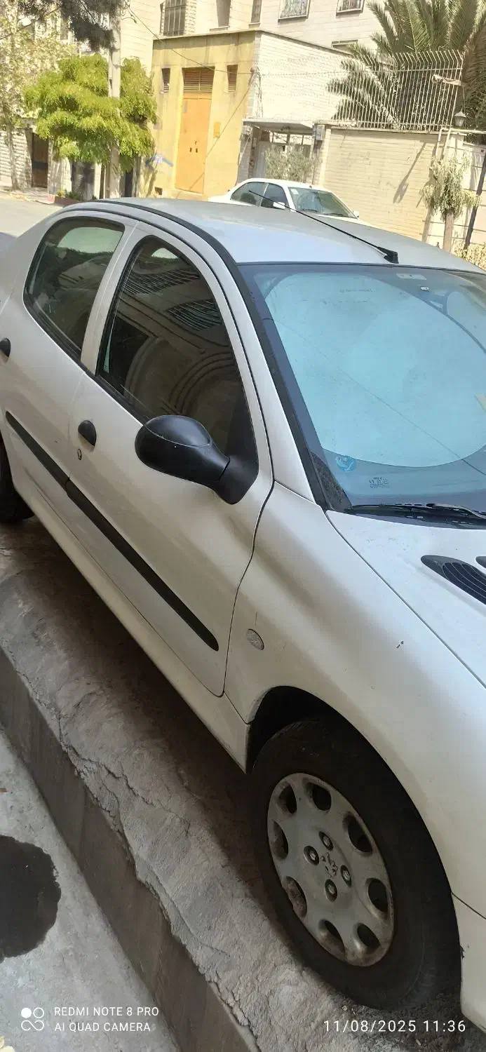 پژو ۲۰۶ صندوق دار v8 - 1394