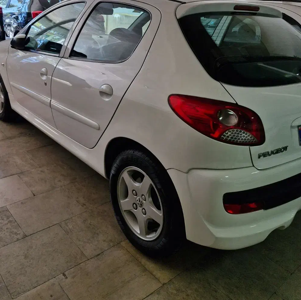 پژو 207 اتوماتیک - 1390