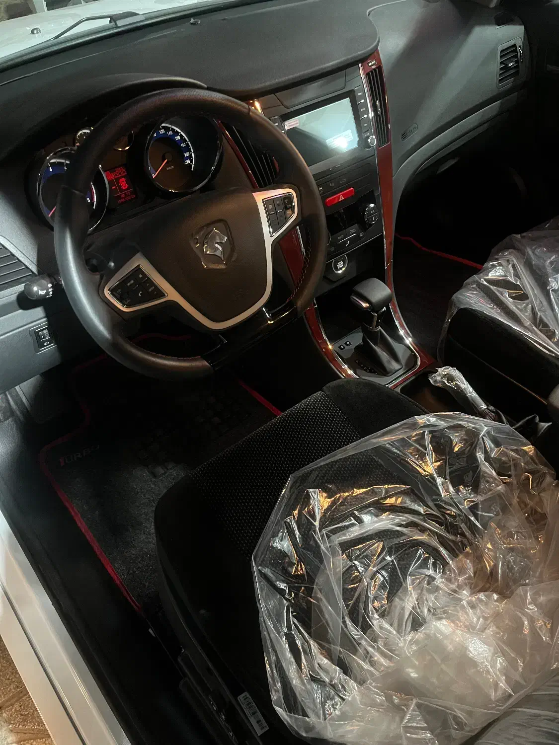 دنا پلاس توربو اتوماتیک آپشنال - 1404