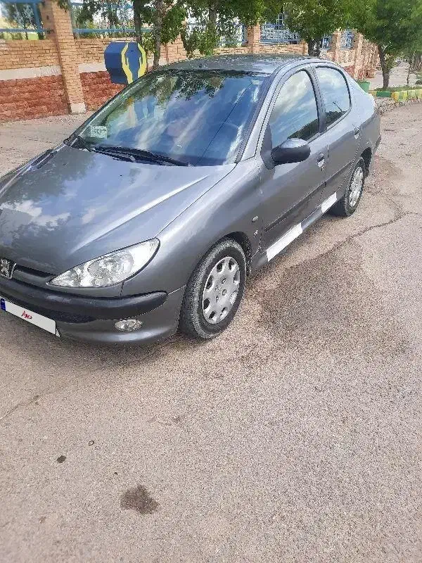 پژو ۲۰۶ صندوق دار v8 - 1386