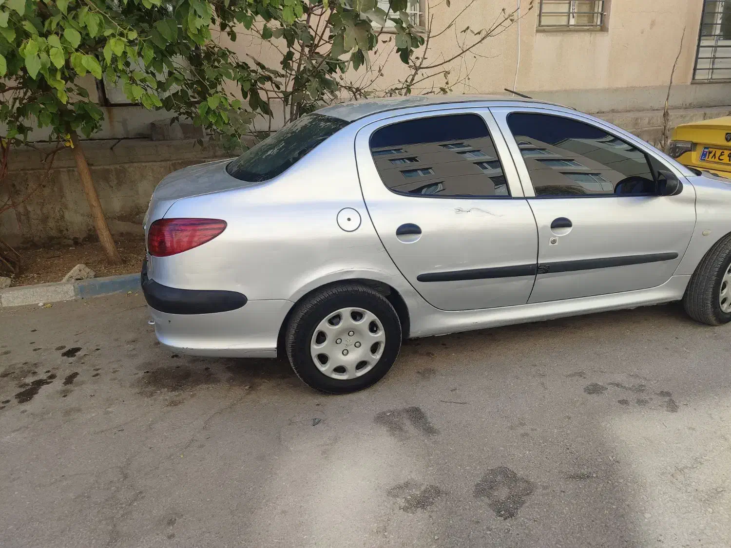 پژو ۲۰۶ صندوق دار v20 - 1388