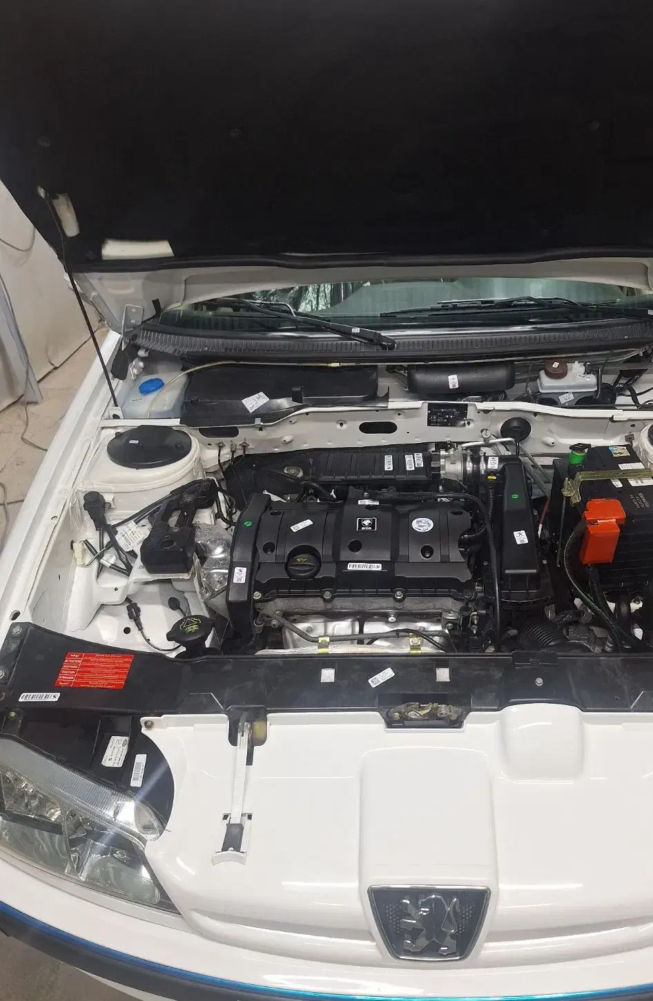 خودرو پژو، پارس آگهی ann_20993572