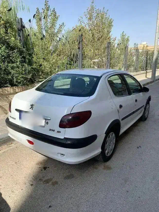 پژو ۲۰۶ صندوق دار v1 - 1390
