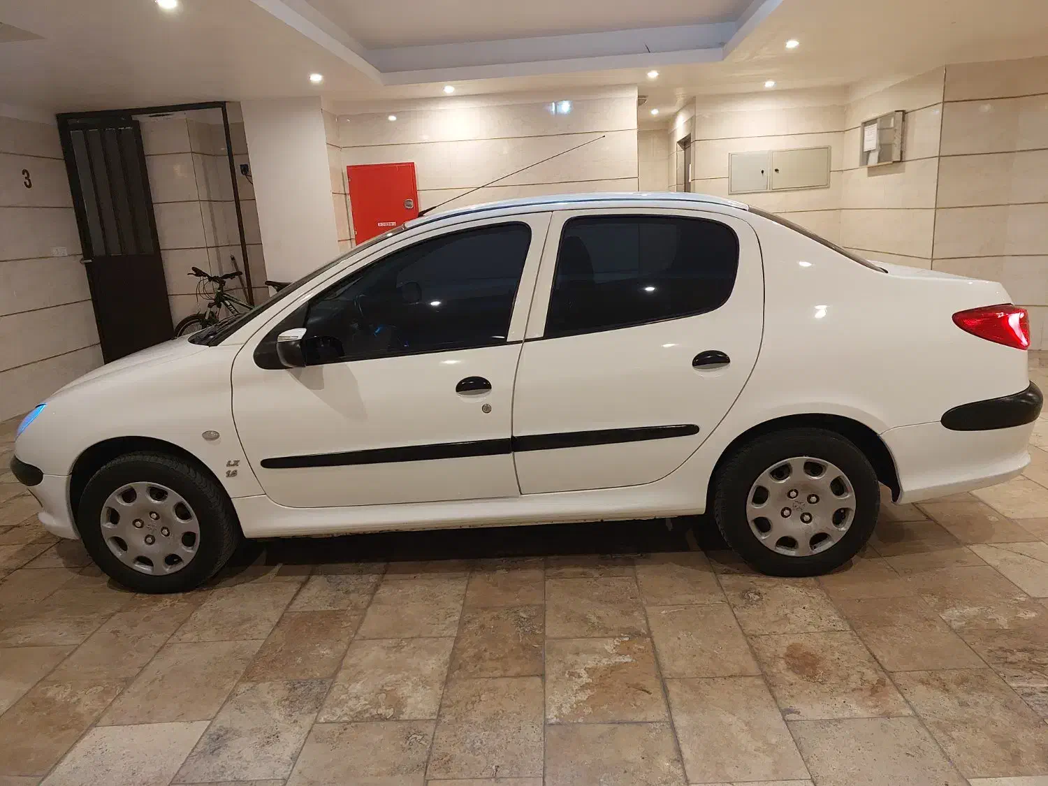 پژو 206 تیپ 5 - 1398