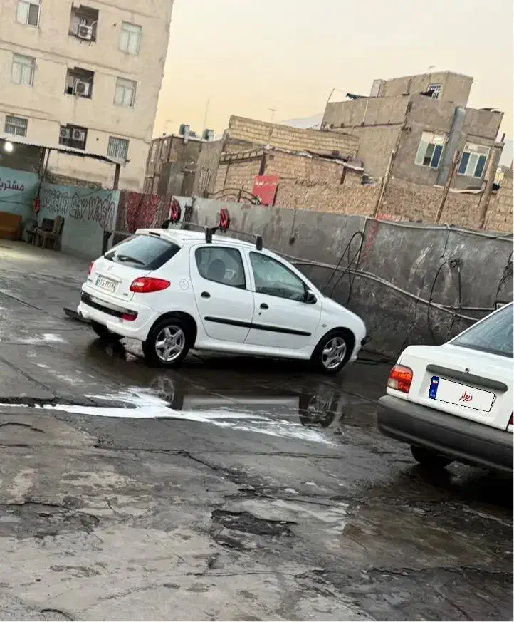 پژو 206 تیپ 5 - 1396