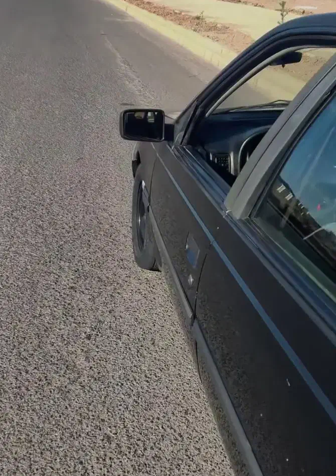 پژو 405 GLX - 1381