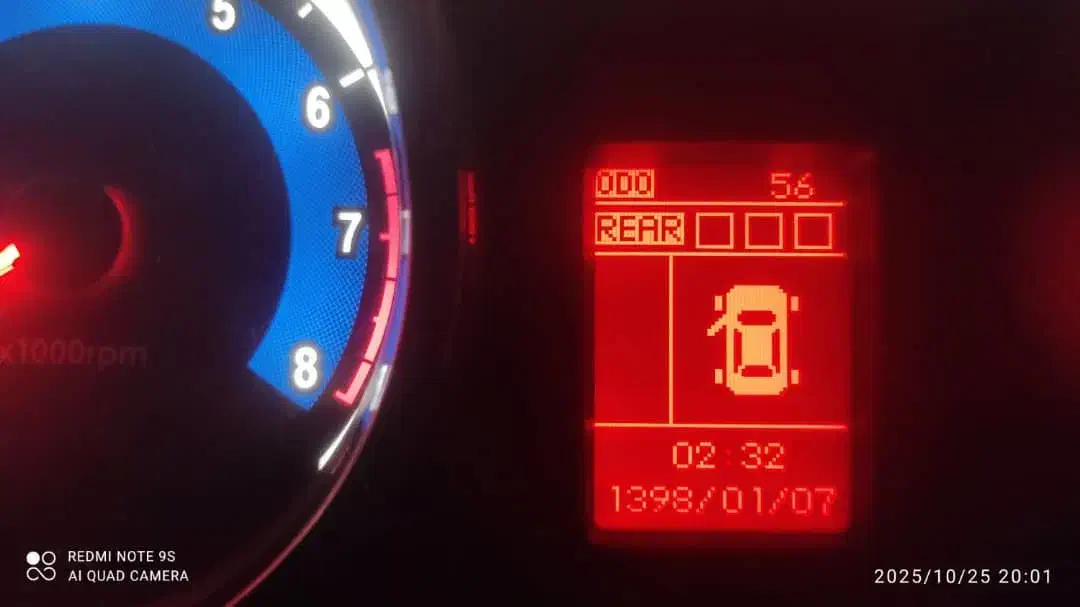 دنا پلاس ۵ دنده EF7 - 1404